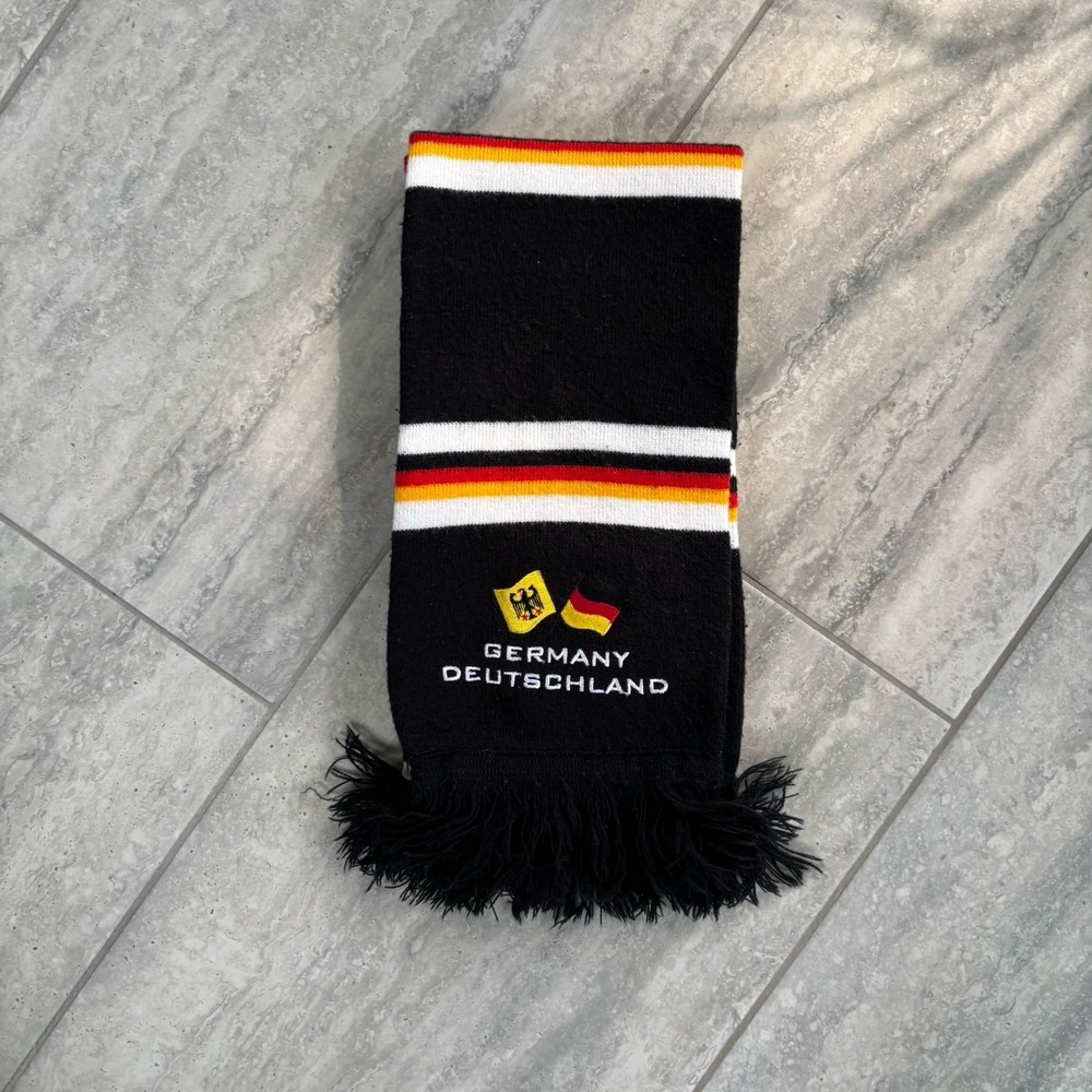 Germany National Team Scarf Soccer Football Fan Deutschland Black Yellow Red